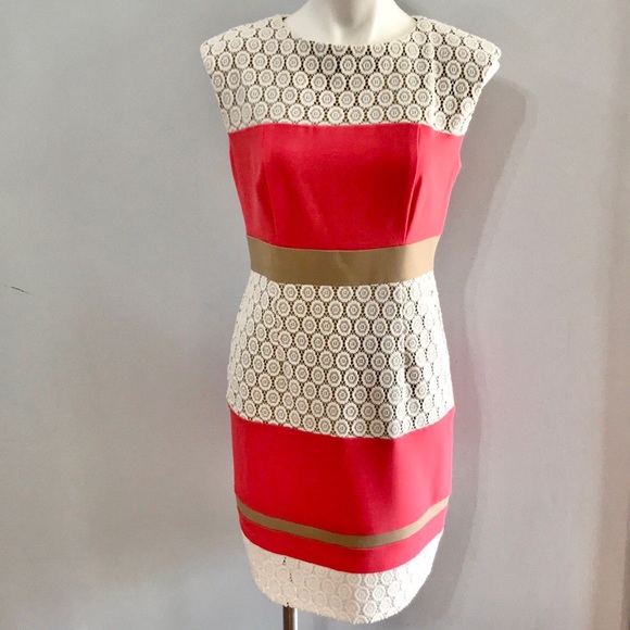 Studio One • Sheath dress in Ivory & Pink crochet - Picture 8 of 8